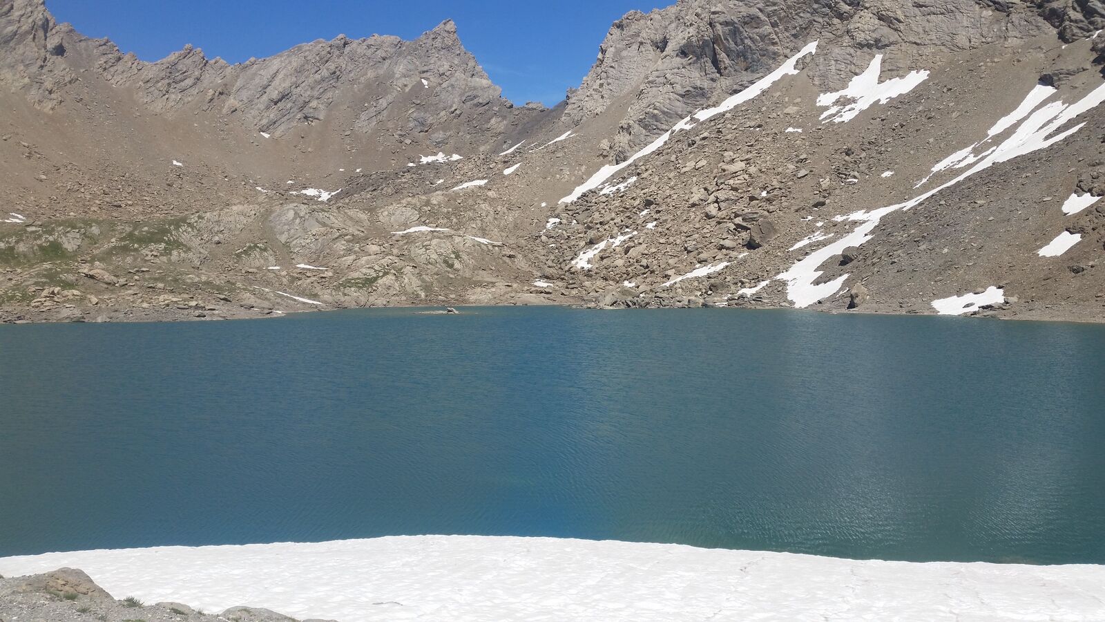 Lac des Neuf Couleurs