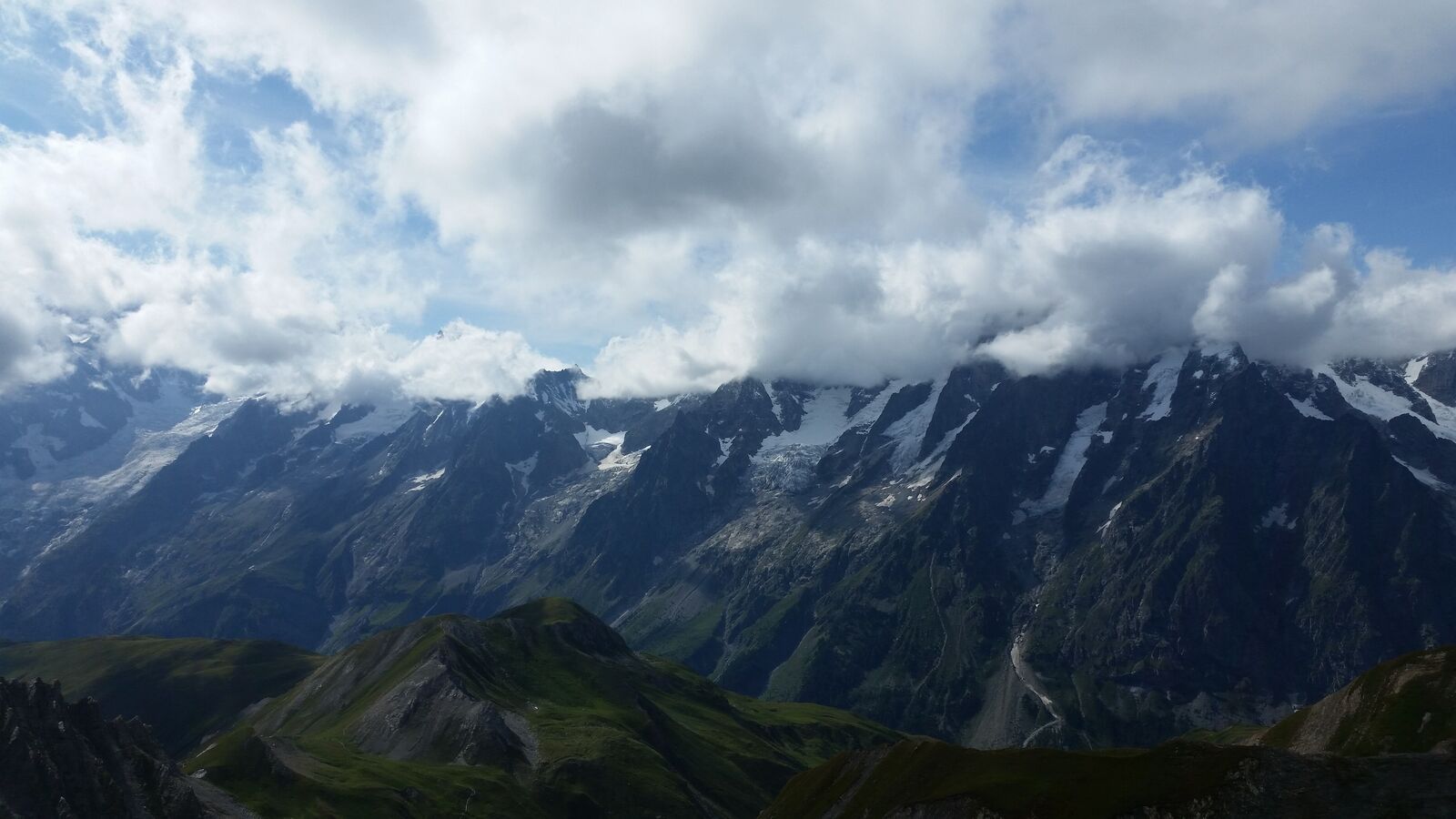 Massif du Mont-Blanc au Colle Battaglione d'Aosta