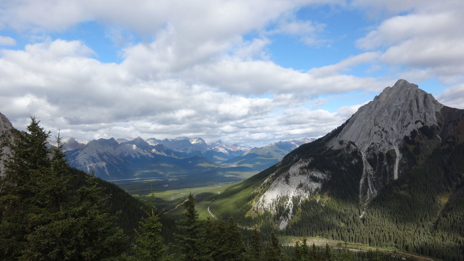 Ascension de la Pocaterra Ridge