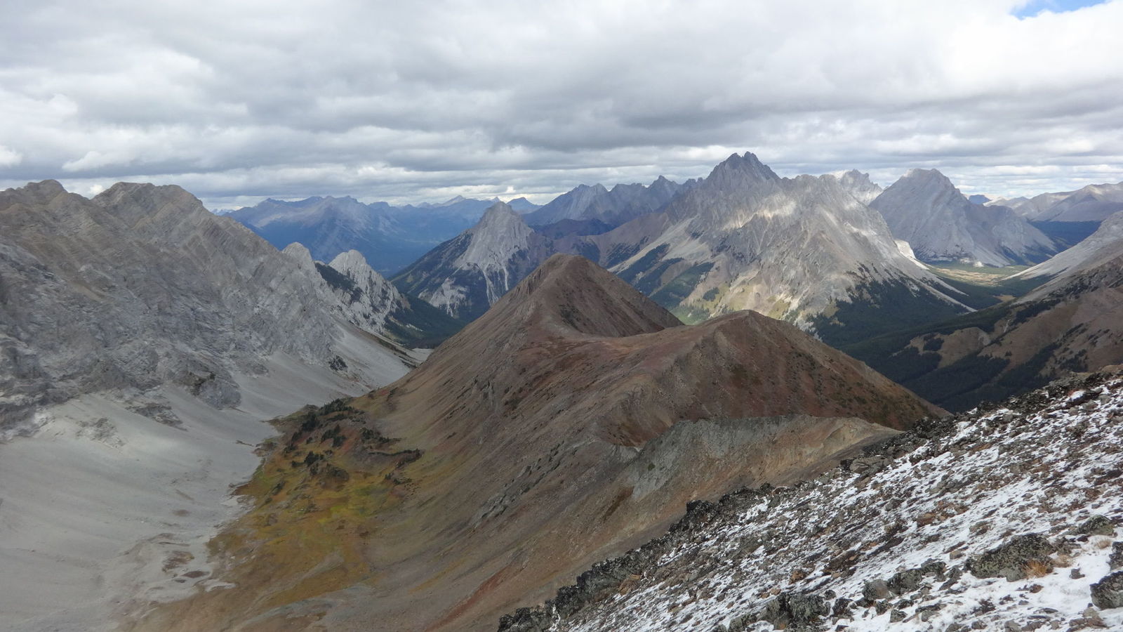 Elk Range et Pocaterra Ridge