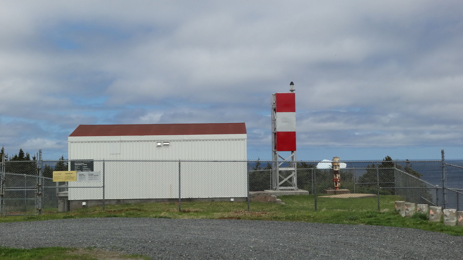 Bear Cove Point Lighthouse (beaucoup moins beau)